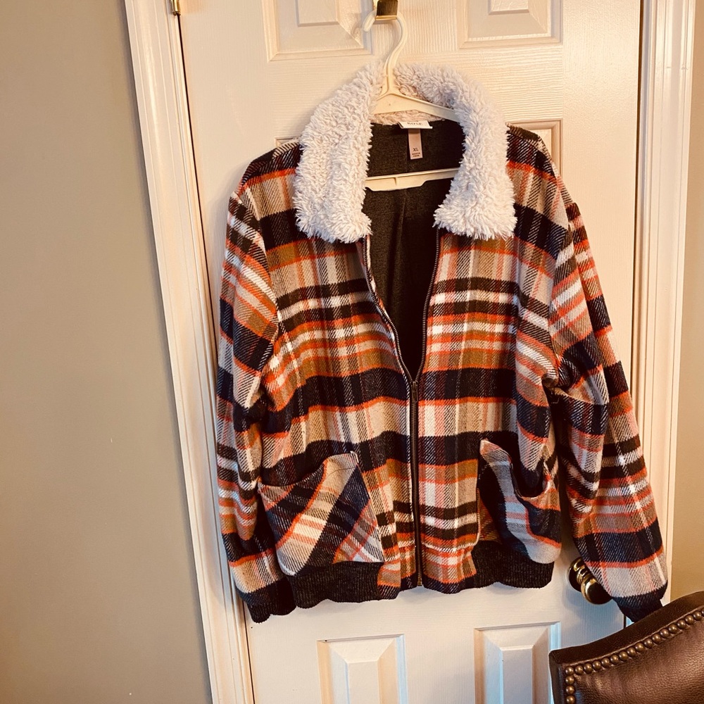 Knox Rose Multicolor Plaid Jacket with White Collar